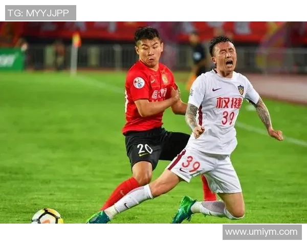 中超焦点对决上海海港力克广州恒大精彩瞬间回顾